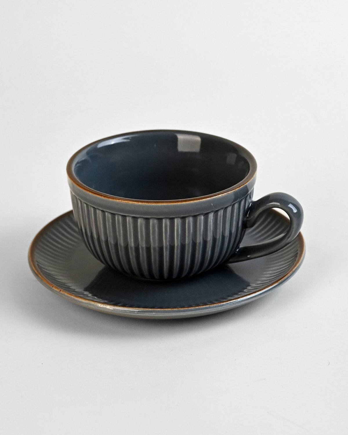The Sleet elegant tea cup set