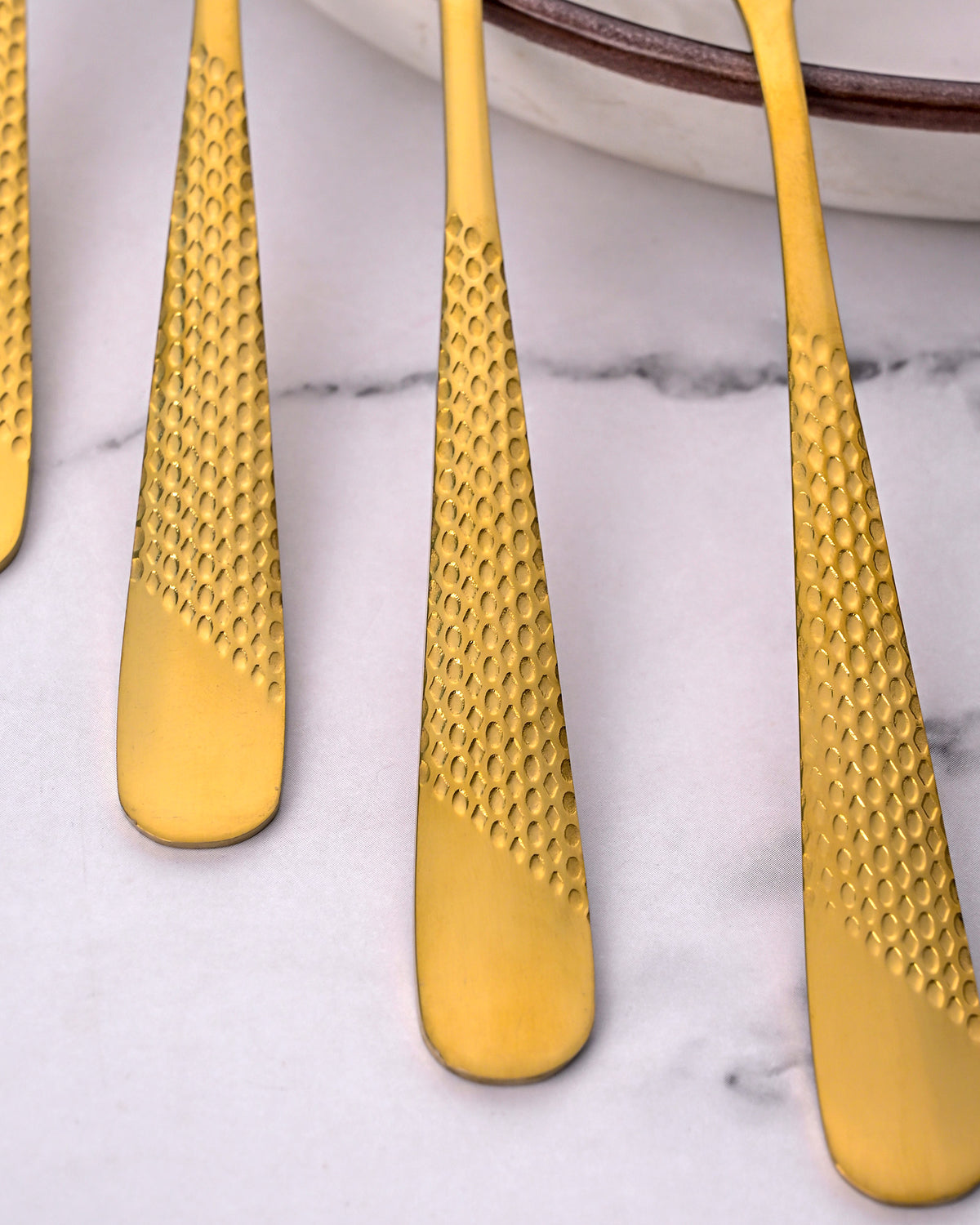 Elegant Golden Steel Forks for Everyday Dining and Entertaining