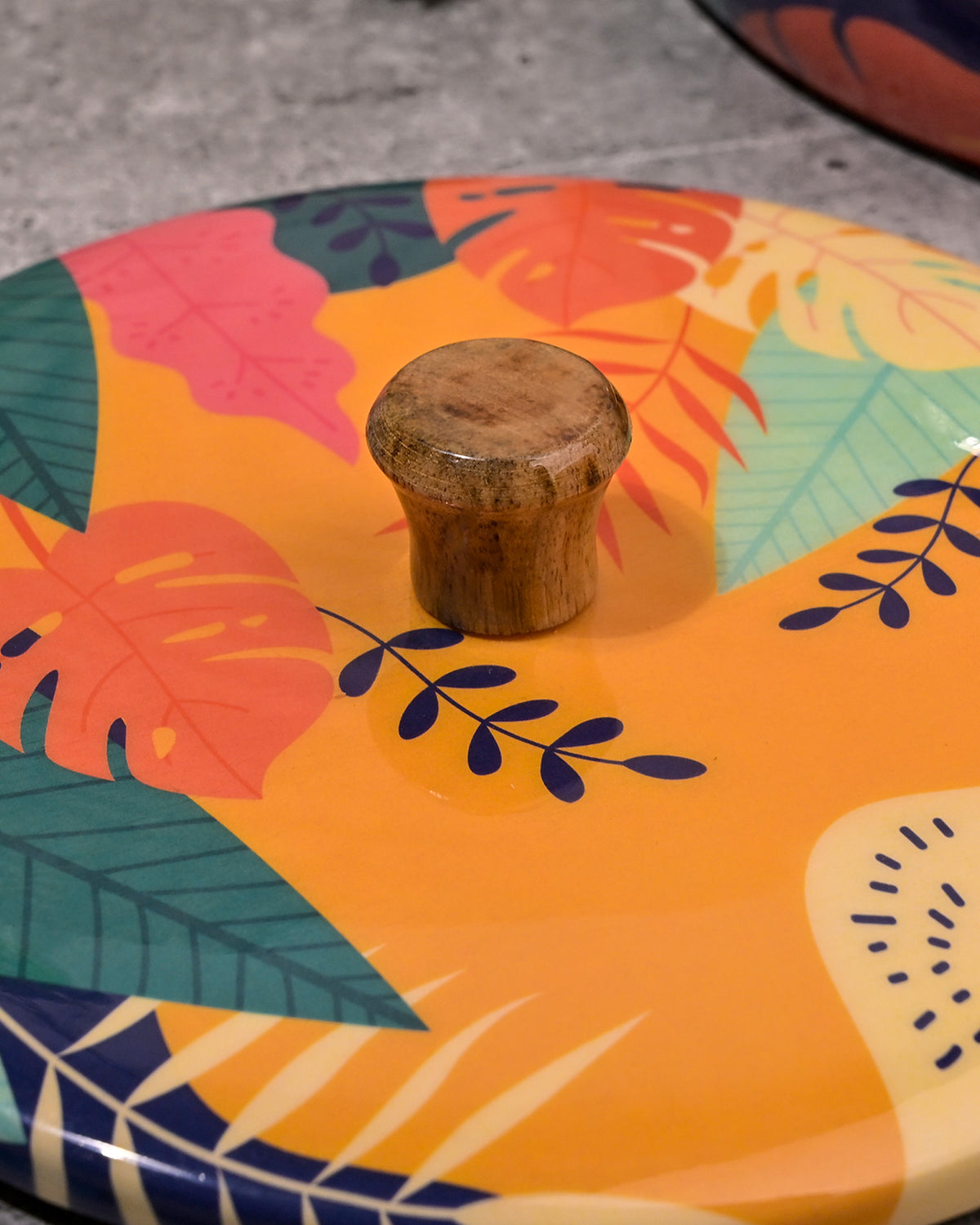 Round wooden casserole dish for serving