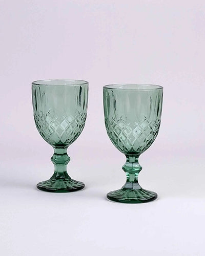 Side view of vintage diamond detailing glass