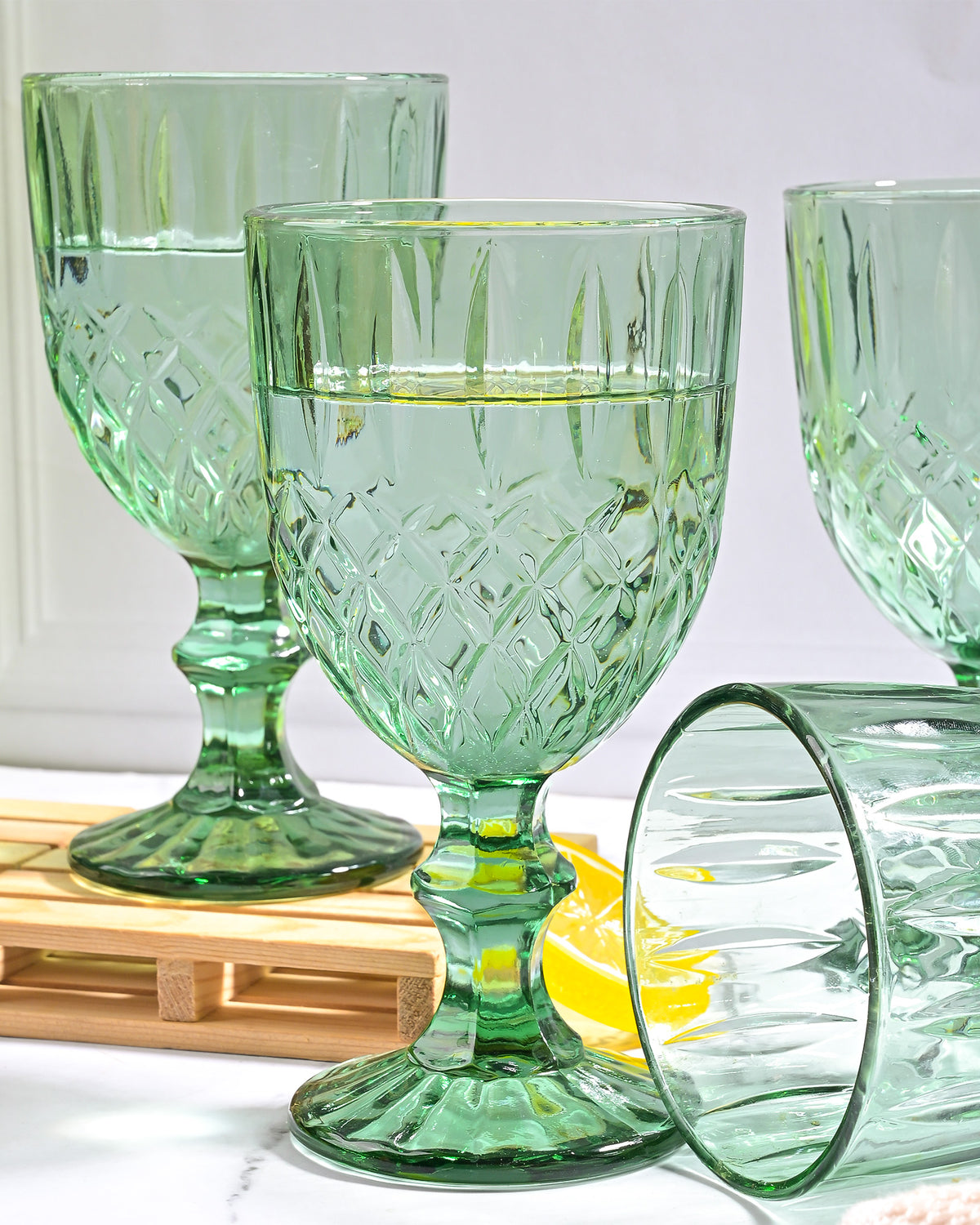 Decorative diamond textured glass with vintage design