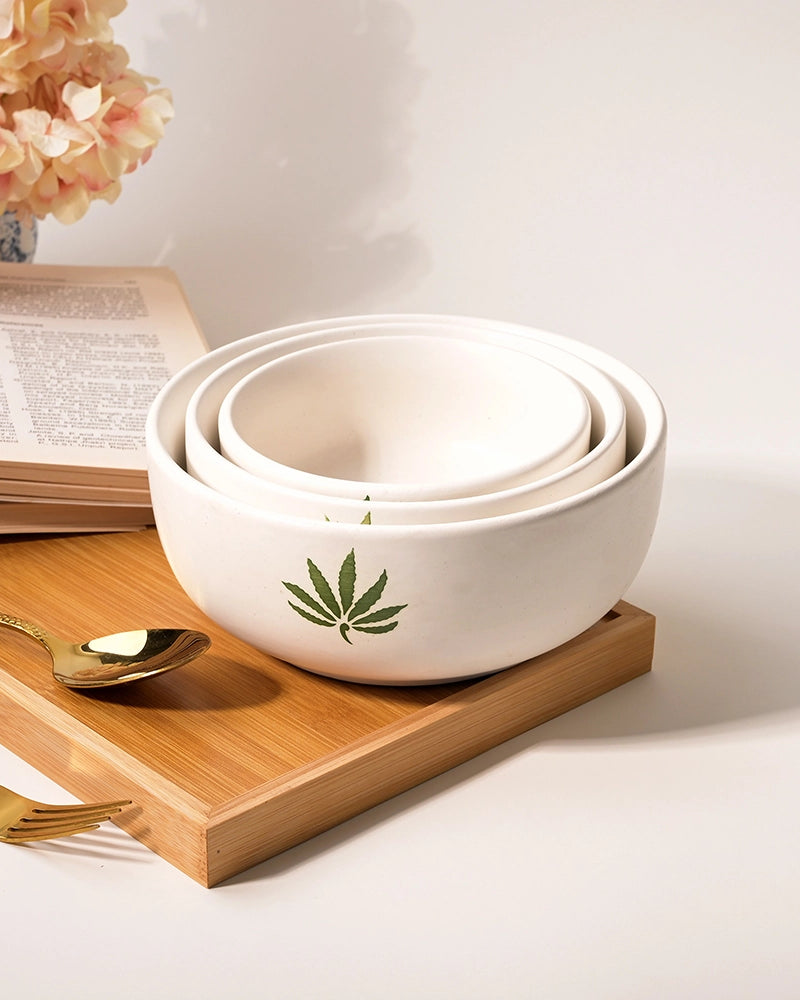 White leaf print bowl set of 3