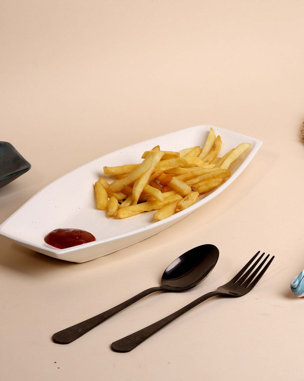 White ceramic platter for snacks and desserts