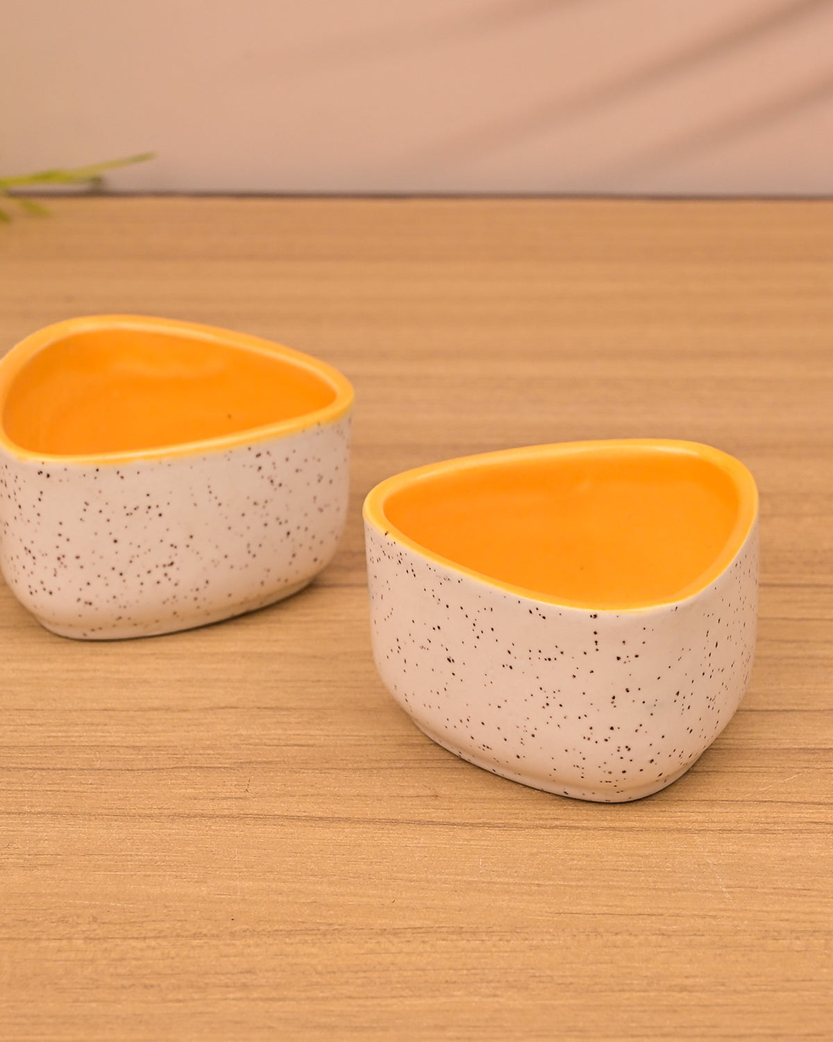 Zesty yellow mini dip bowl set