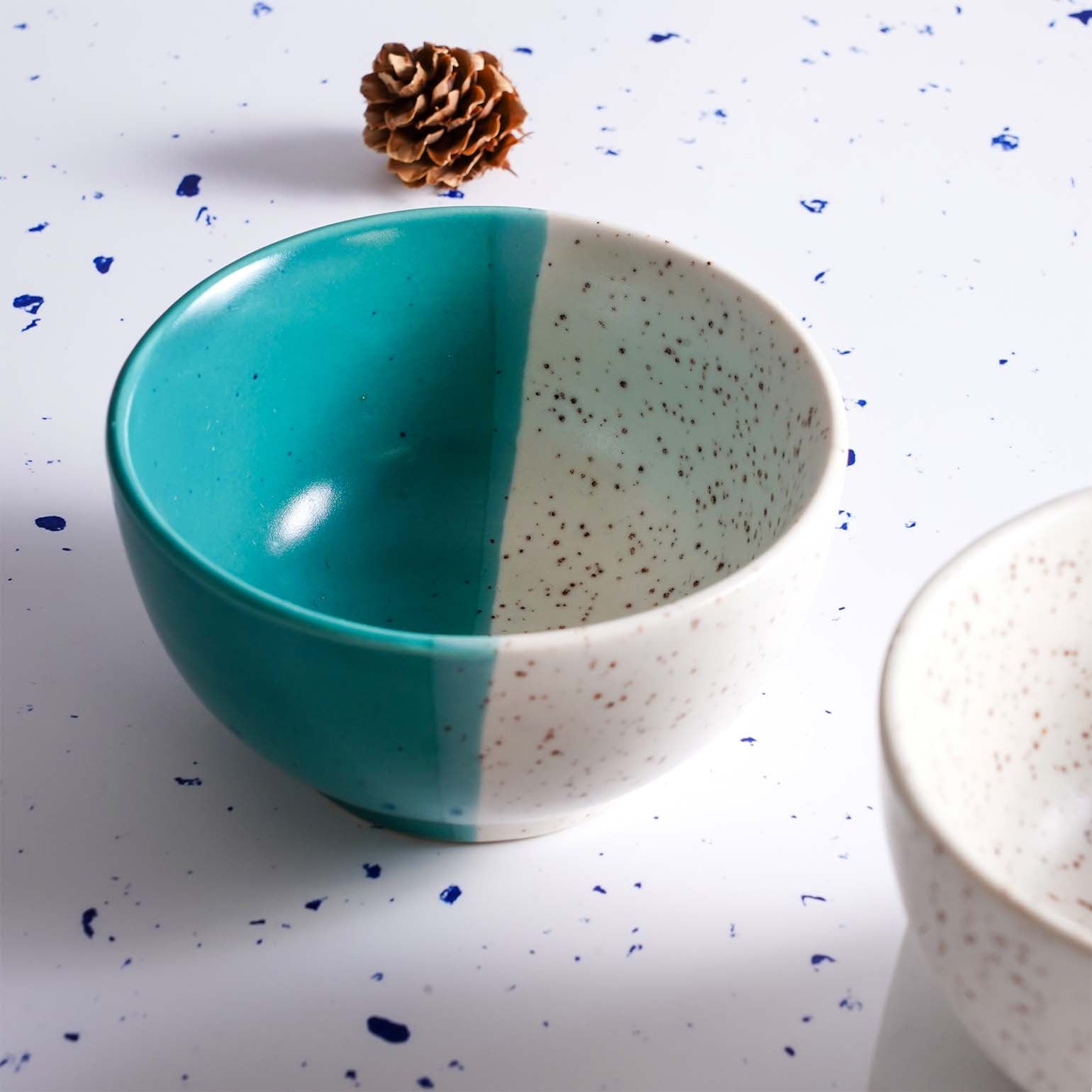 Dual-Toned Speckled Serving Bowl (Set of 2)