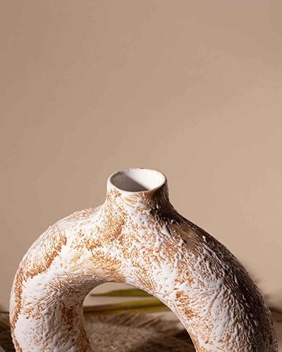 Brown Donut Ring Vase