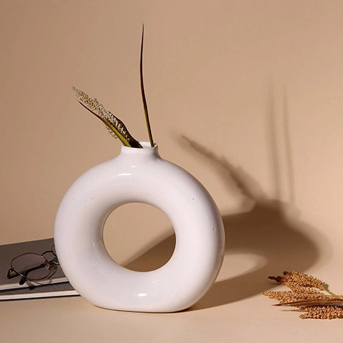 White Donut Ring Vase