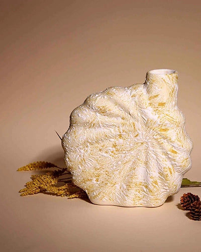 Beige Shell Flower Vase