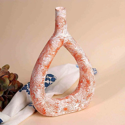 Coral Textured Triangle Vase