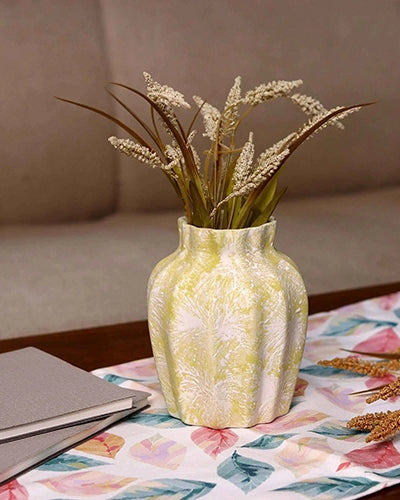 Cream Scalloped Textured Vase