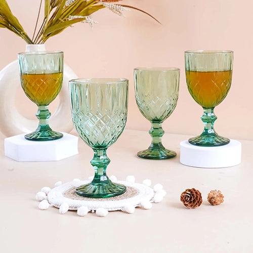 Vintage Diamond Detailing Glass (Set of 4)