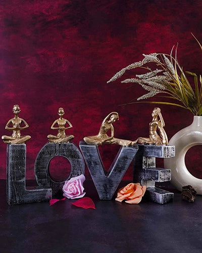 Elegant Love Sign Idols