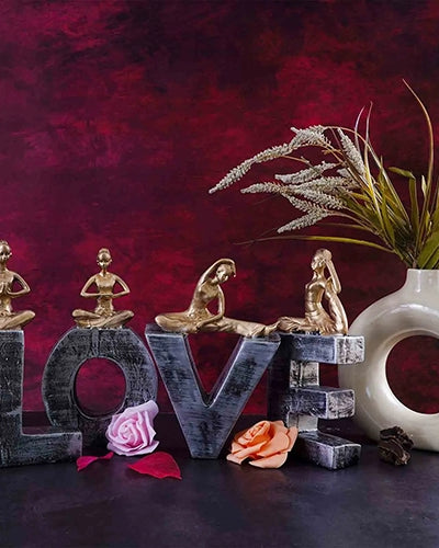 Elegant Love Sign Idols