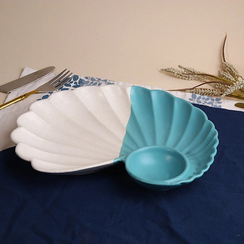 Breezy Dual-Tone Shell Platter
