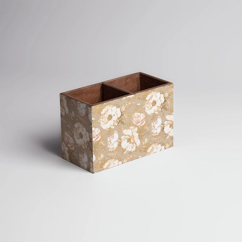 Floral-Themed Pen Organizer