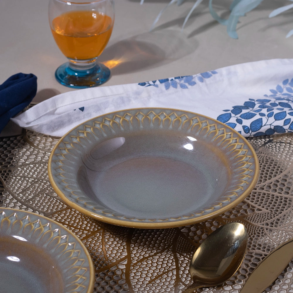 Chic Embossed Ceramic Pasta Plates Set of 2 (7.5 inch)