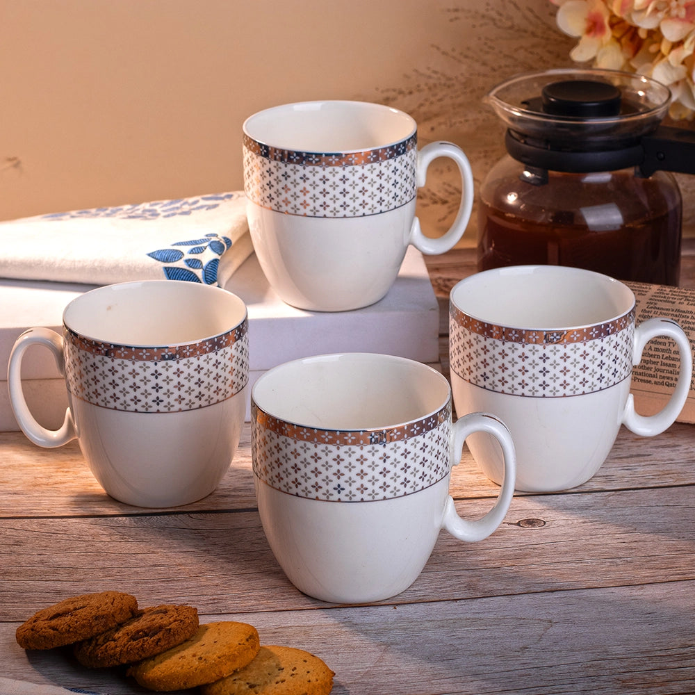 Opulent White Tea Cup (Set of 4)