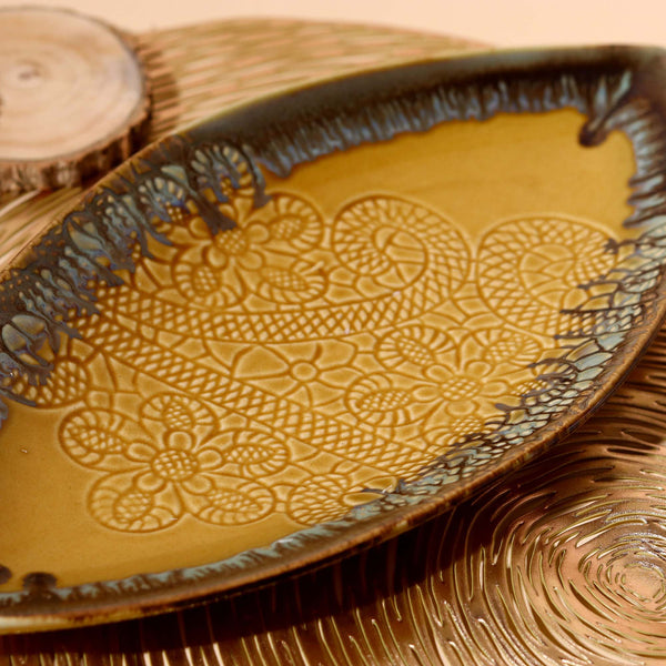 Mustard Leaf Lace Platter