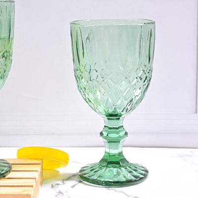 Vintage Diamond Detailing Glass - Table Setting
