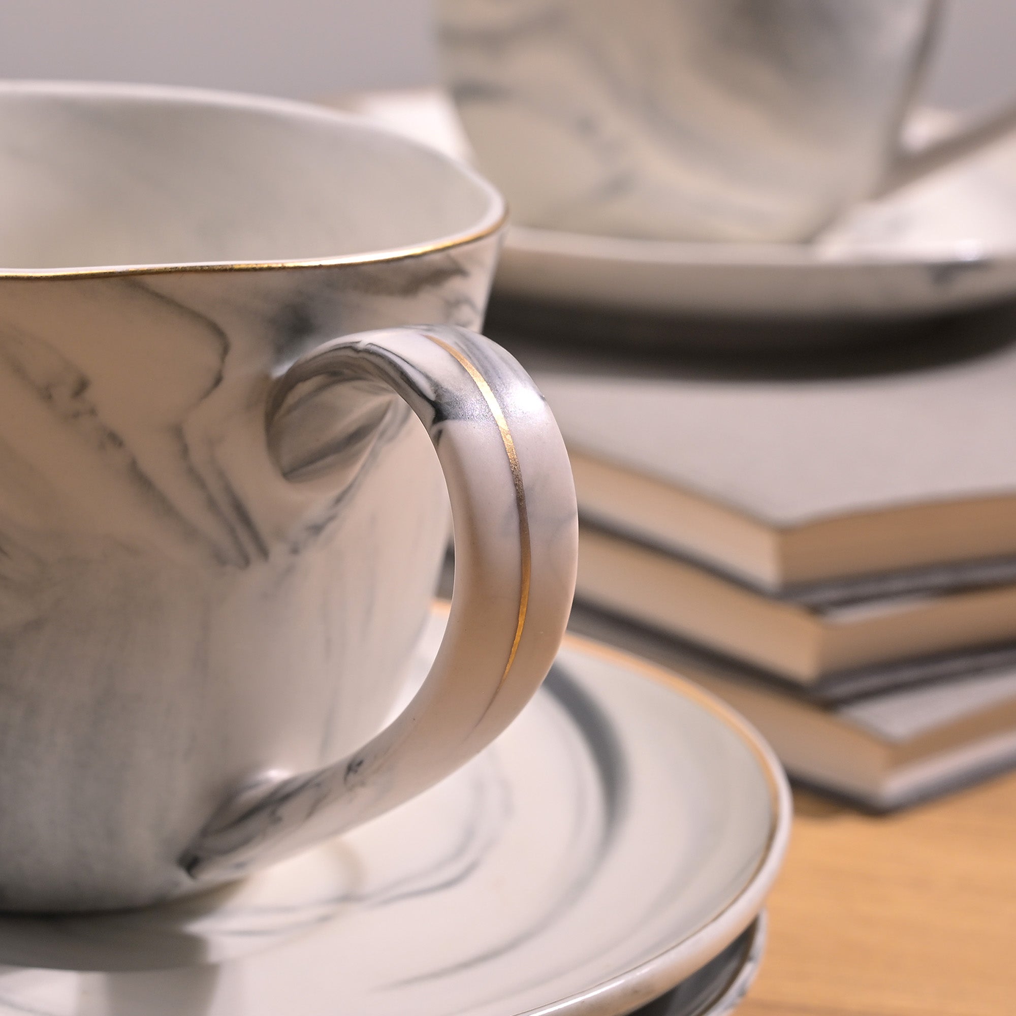 Cloud Grey Tea Kettle Set on Table – Kairaus