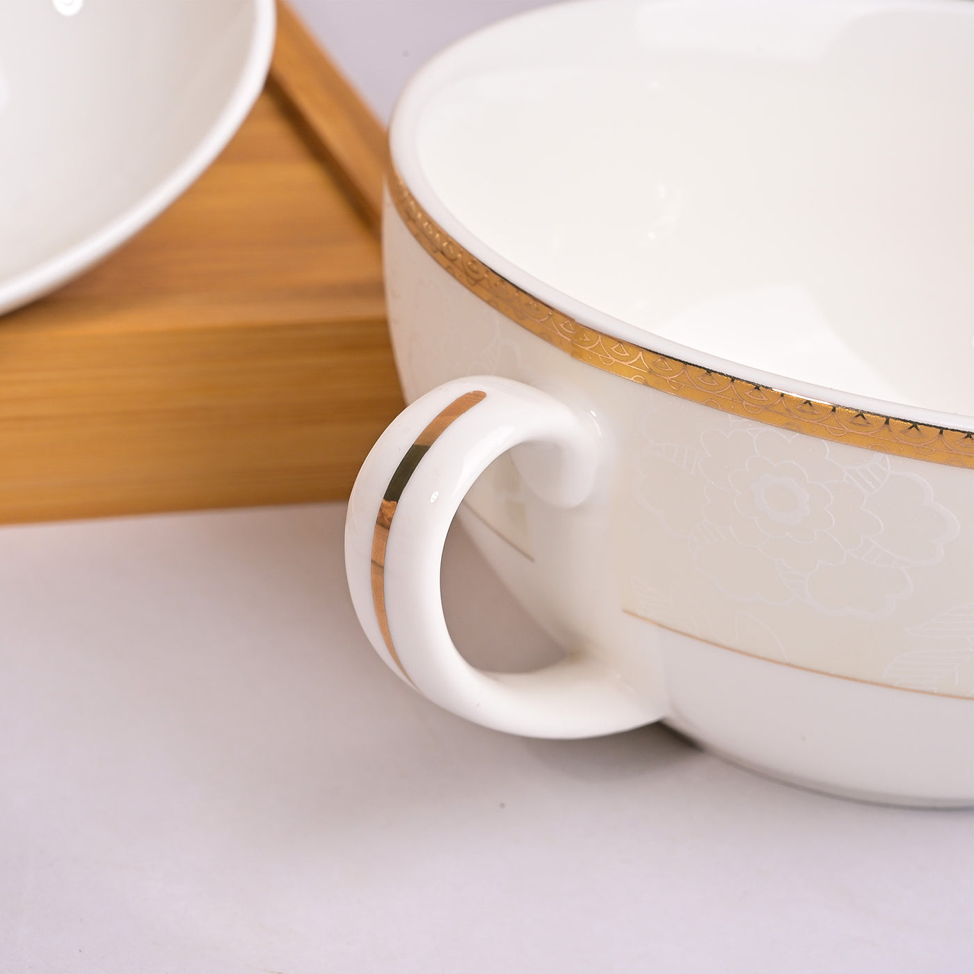 Elegant Porcelain White Bowl with Spoon Sets