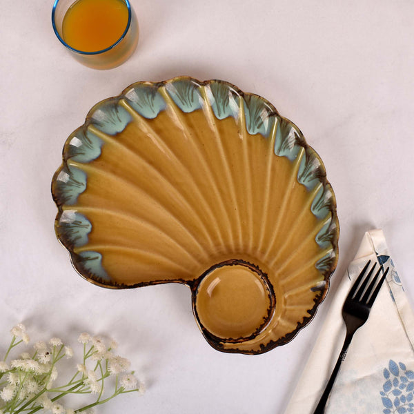 Brownish Yellow Shell Platter