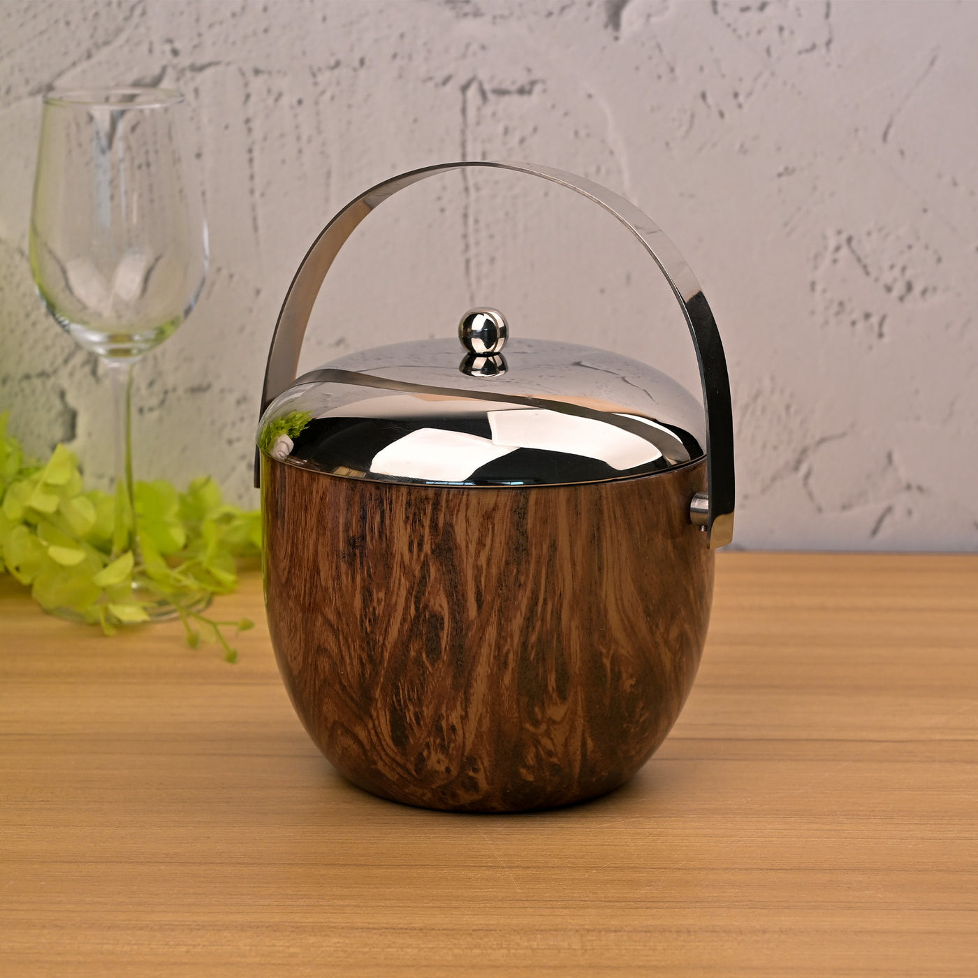 Luxe Stainless Steel Ice Bucket