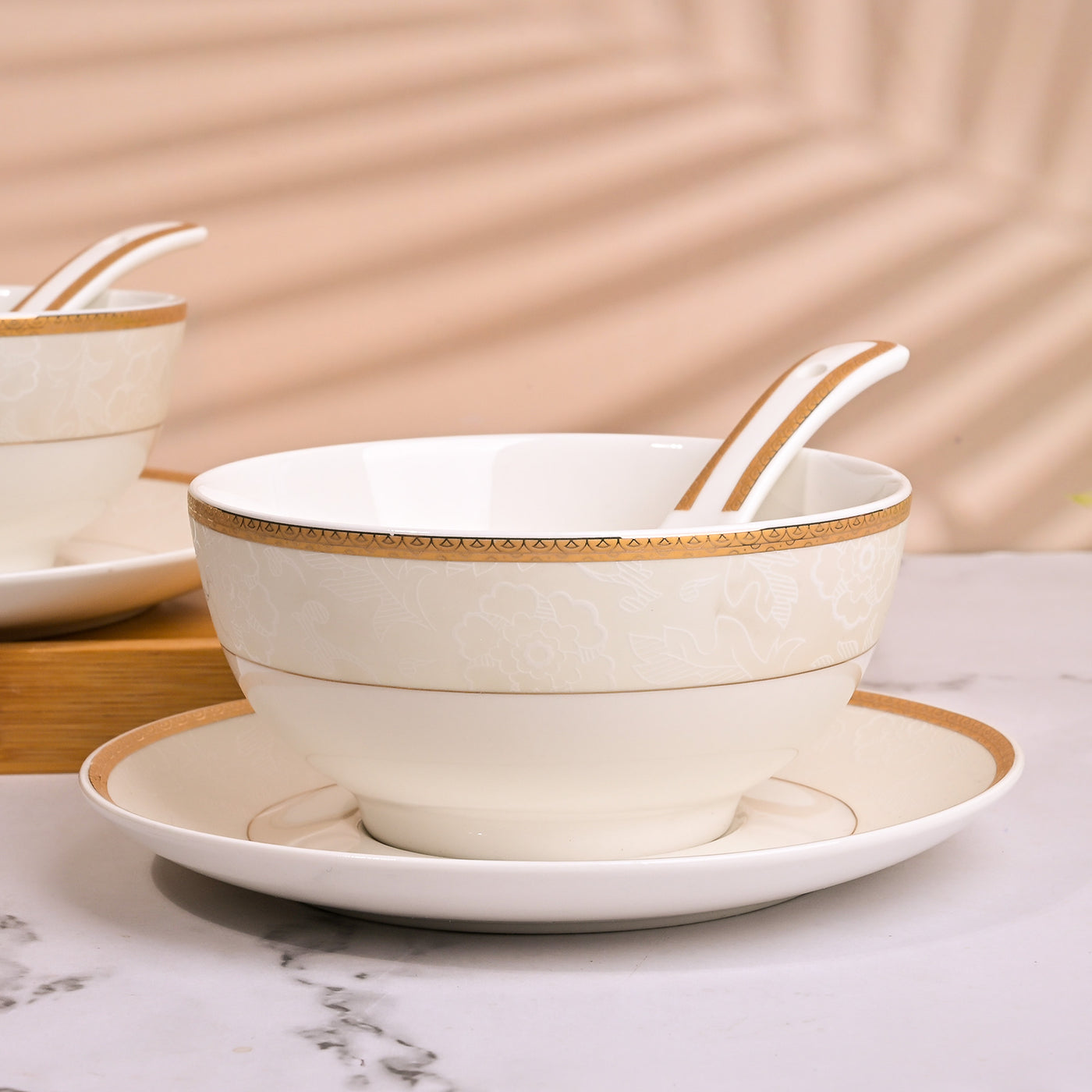 Luxurious Gold-Rimmed Soup Bowl Sets