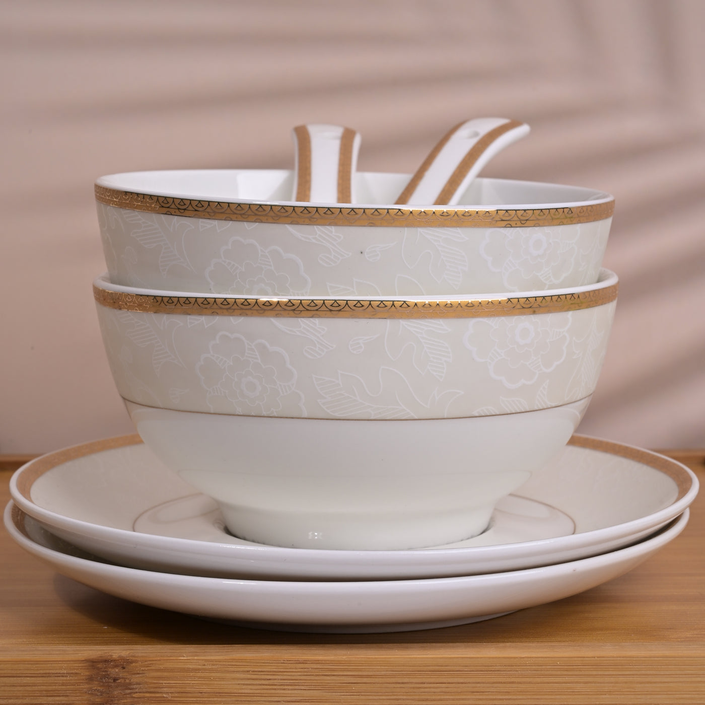 Luxurious Gold-Rimmed Soup Bowl Sets