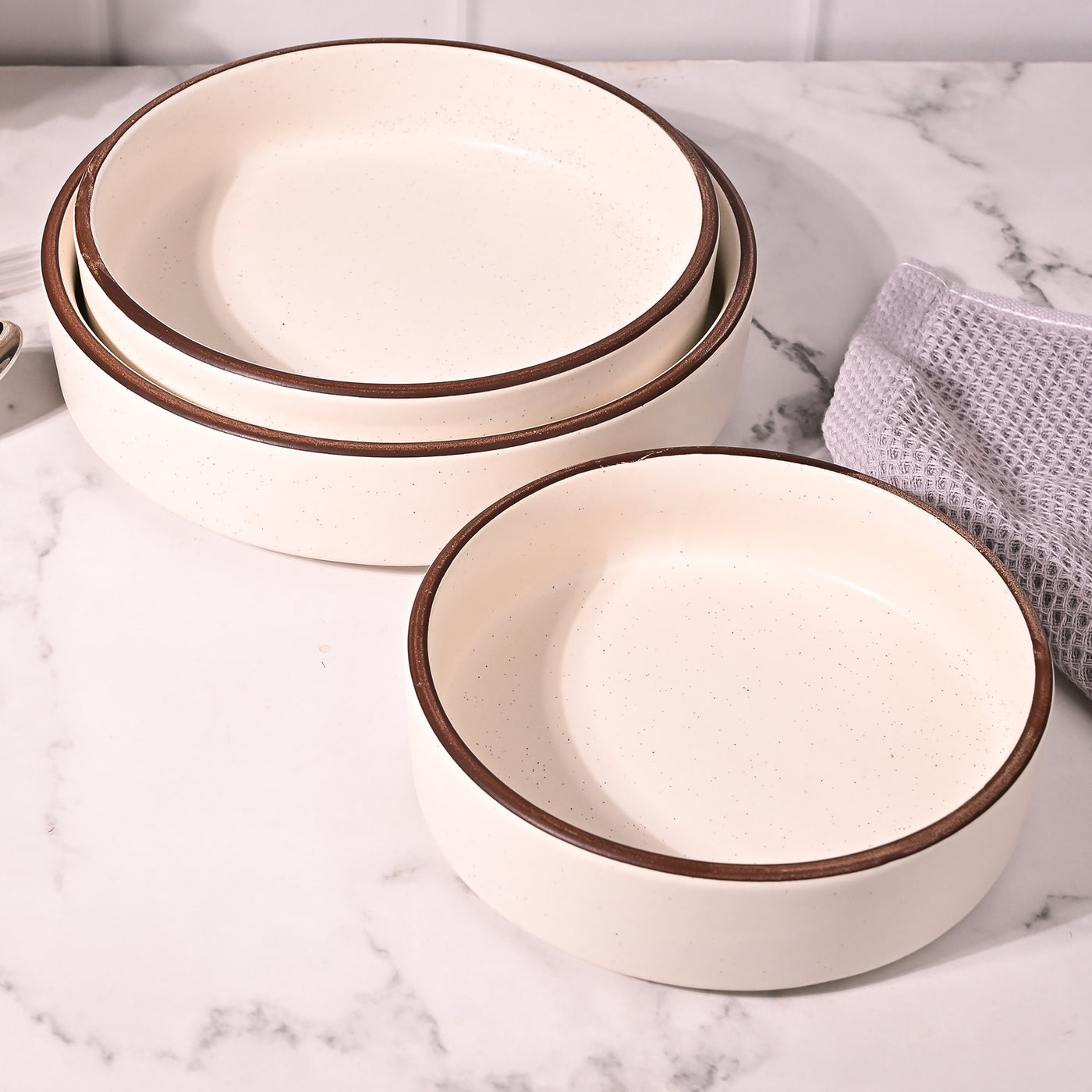 Ivory Minimalist Bowl (Set of 3)