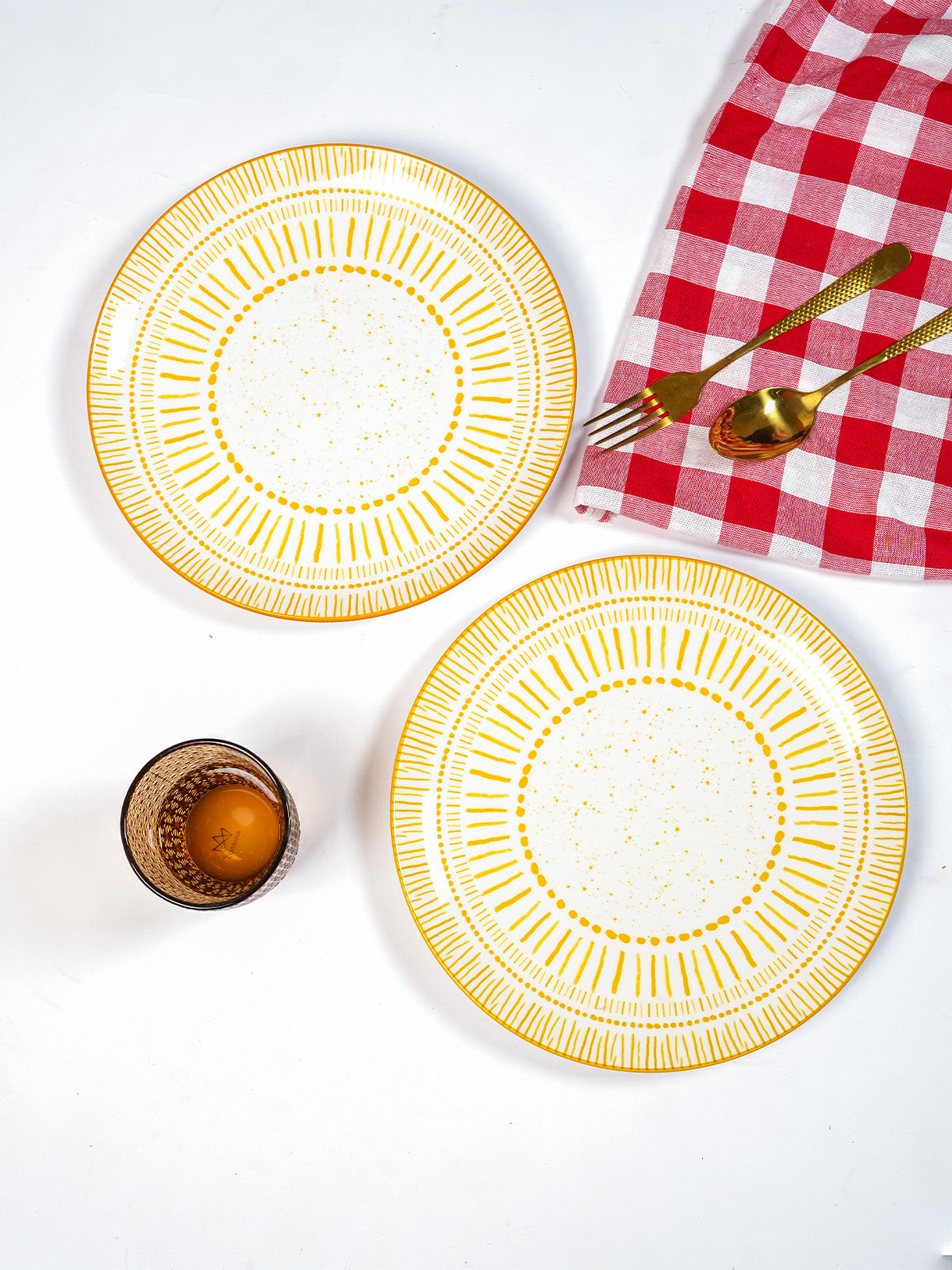 Amoret porcelain dinner plates set of 2 in 10.8-inch size

