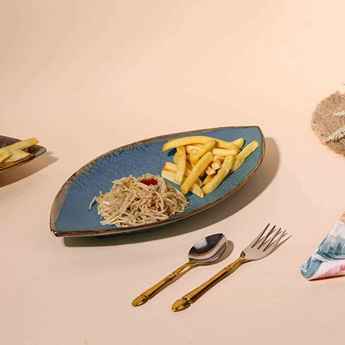 Decorative blue leaf lace platter for dining

