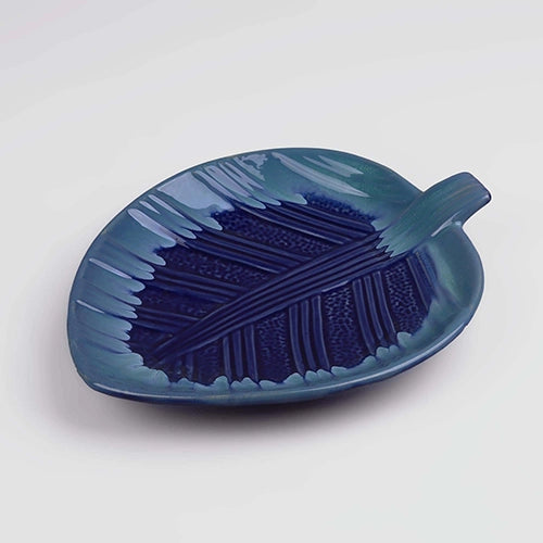 Elegant blue ombre leaf serving platter


