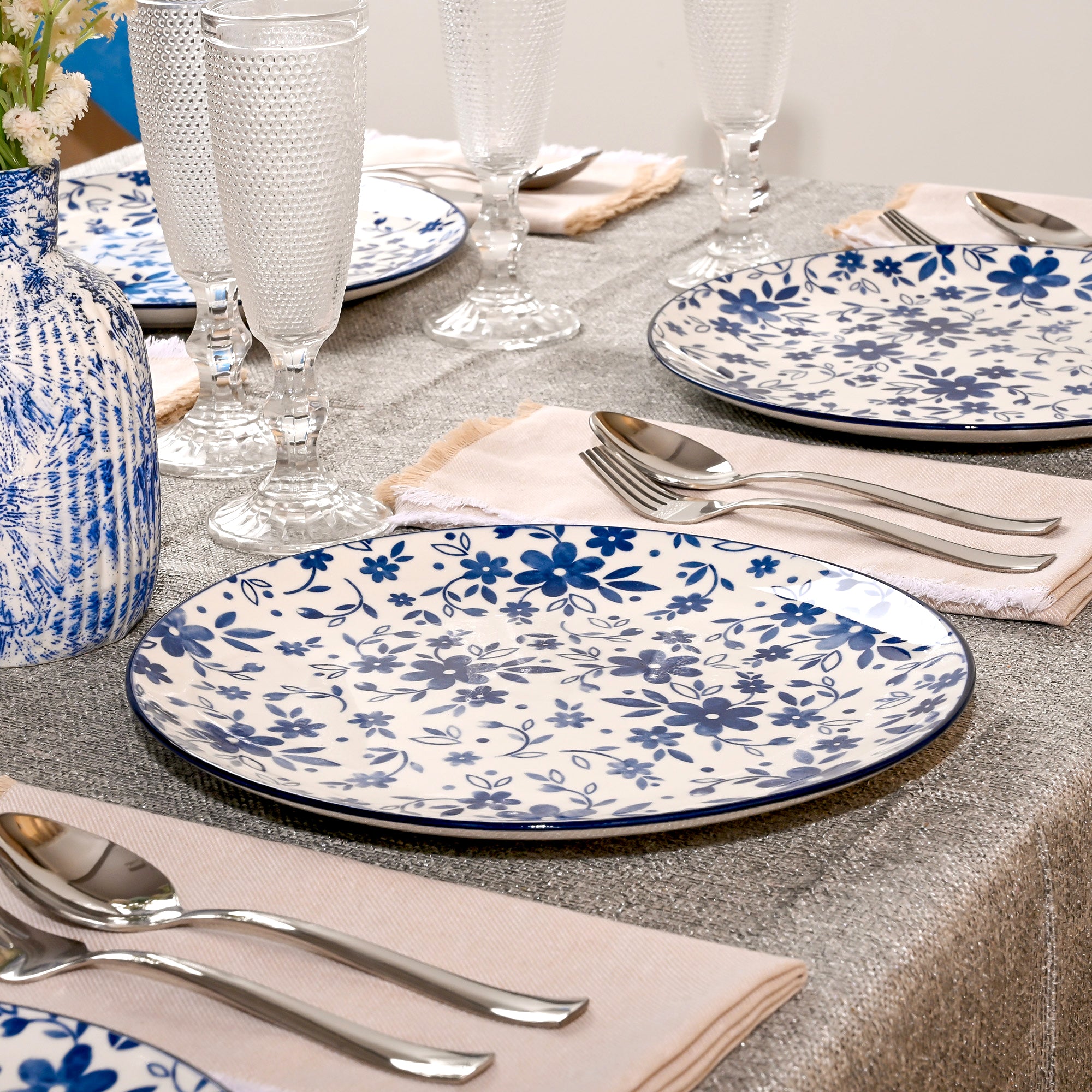 Bluebell porcelain dinner plates set of 2 for dining

