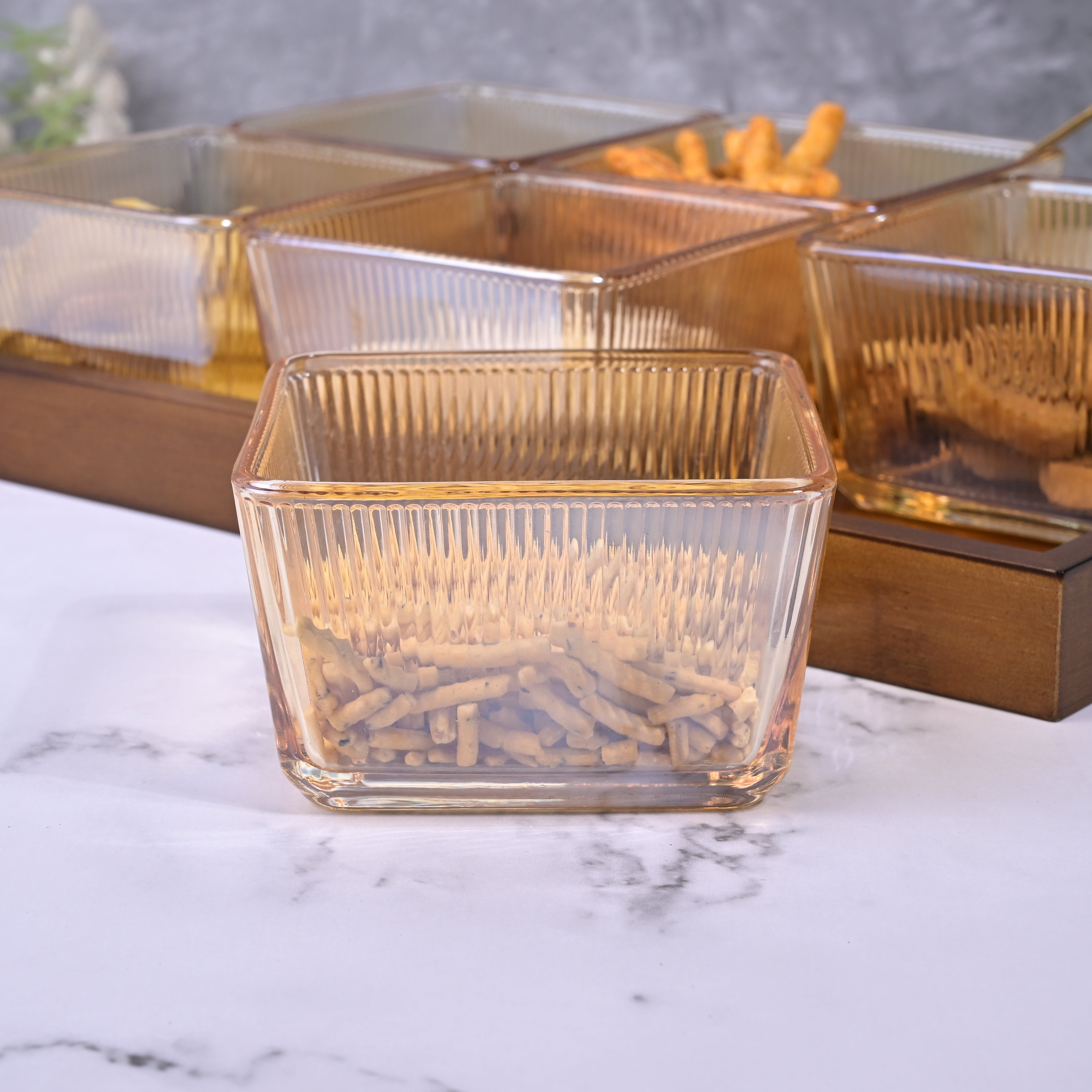 Premium brown glass bowl and tray for dining

