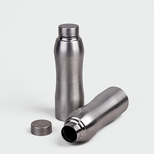 Classic Steel Bottle photographed in natural lighting

