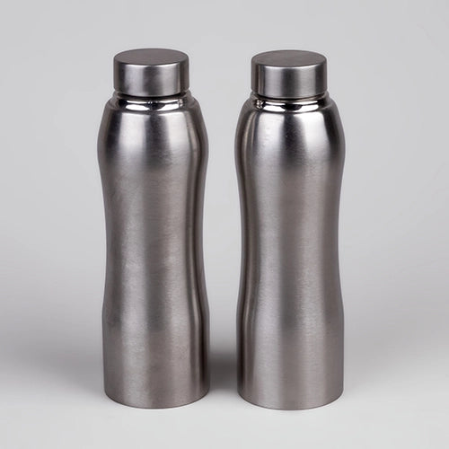Classic Steel Bottle with a stylish and compact shape

