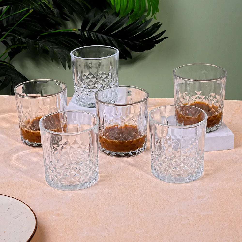 Premium classic whiskey glass set for entertaining

