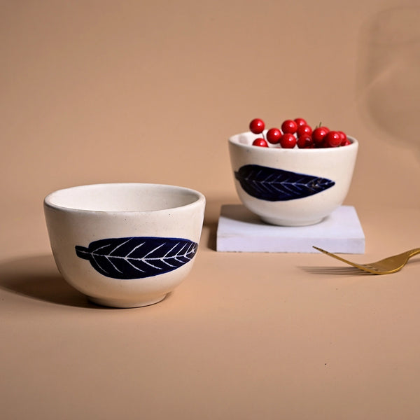 Sturdy Ashoka Leaf Ceramic Bowl (Set of 2)