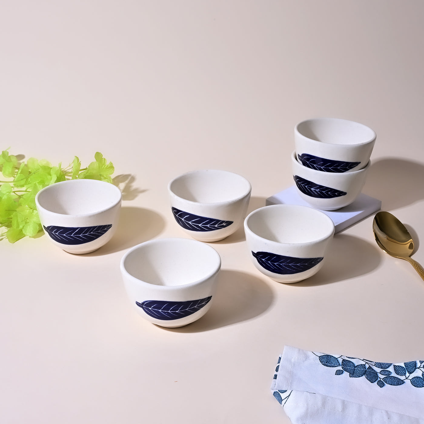 Sturdy Ashoka Leaf Ceramic Bowl Sets