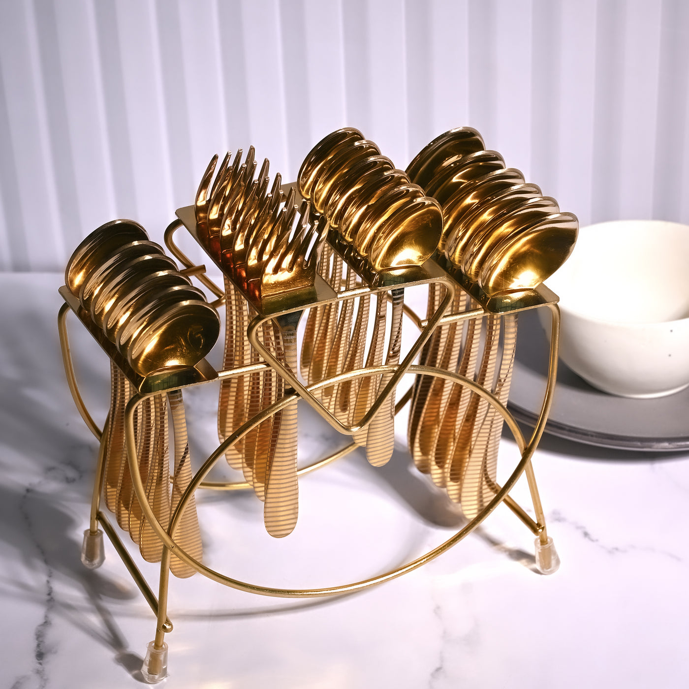 Golden Cutlery Stand Set