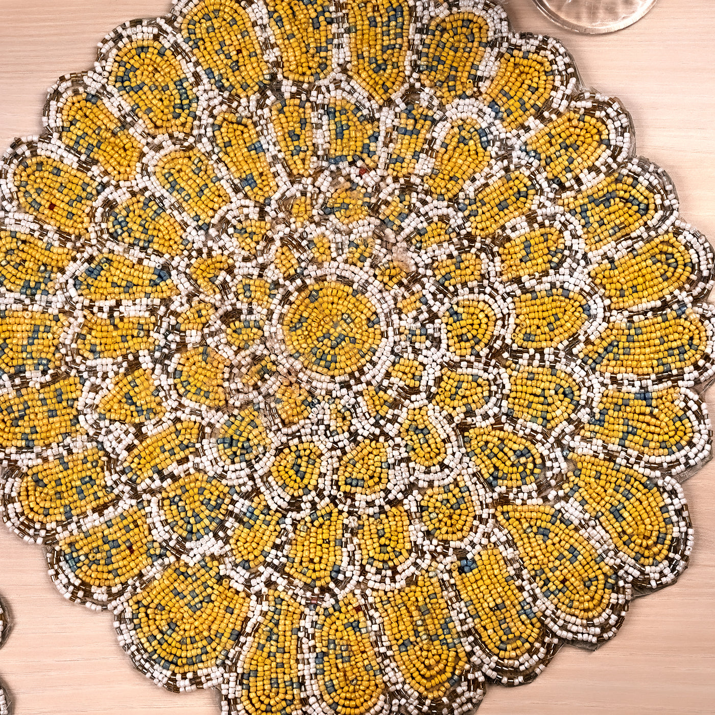 Royal Yellow And White Table Mat