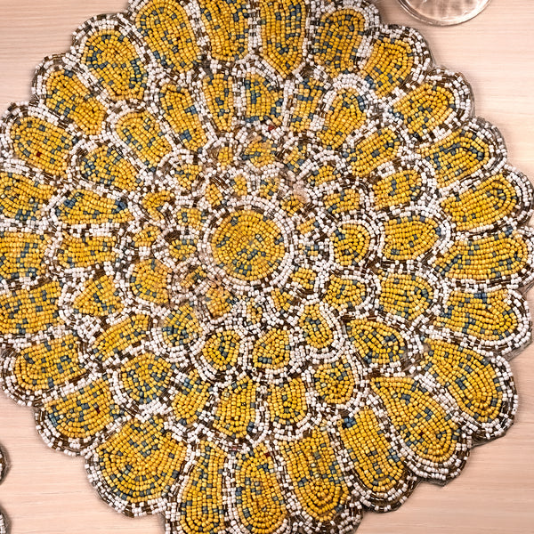 Royal Yellow And White Table Mat