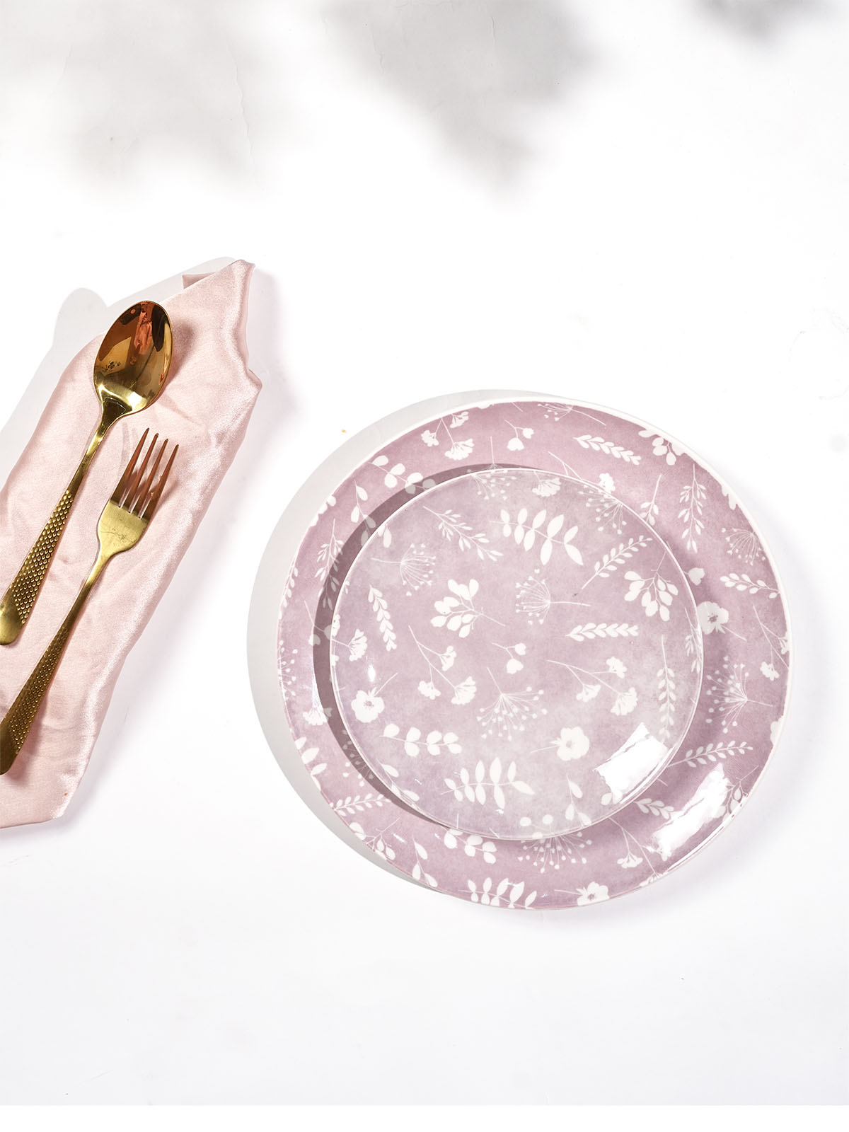 Dahlia Porcelain Dinner and Quarter Plate Set

