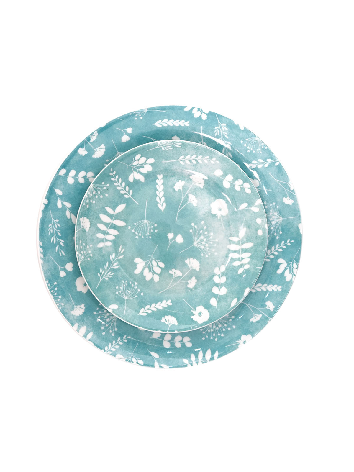 Elegant Darla porcelain dinner and quarter plates

