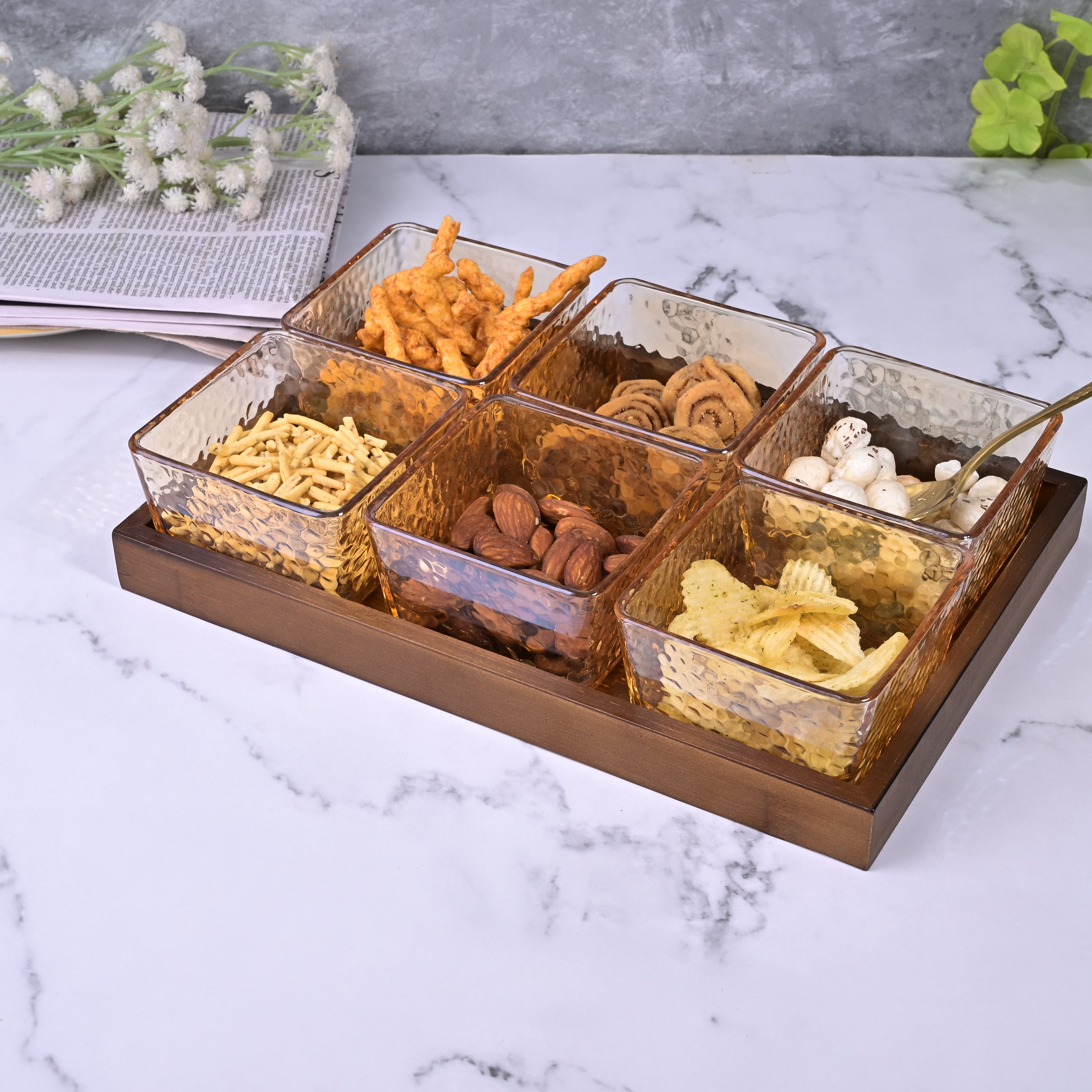 Premium square glass serving bowls with tray

