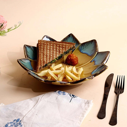 Flower design serving platter

