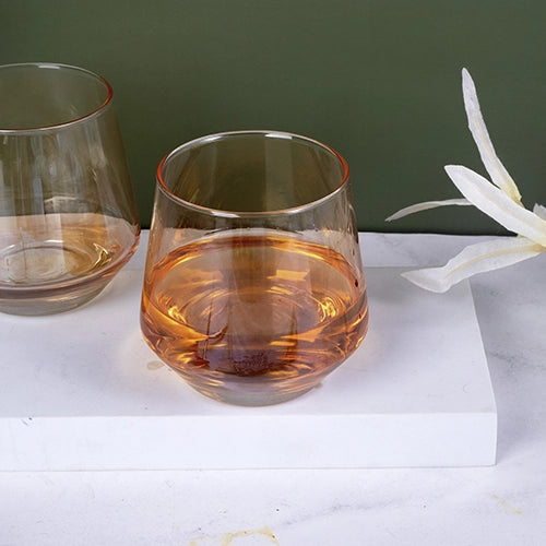 Elegant whiskey Scotch glass with clear finish

