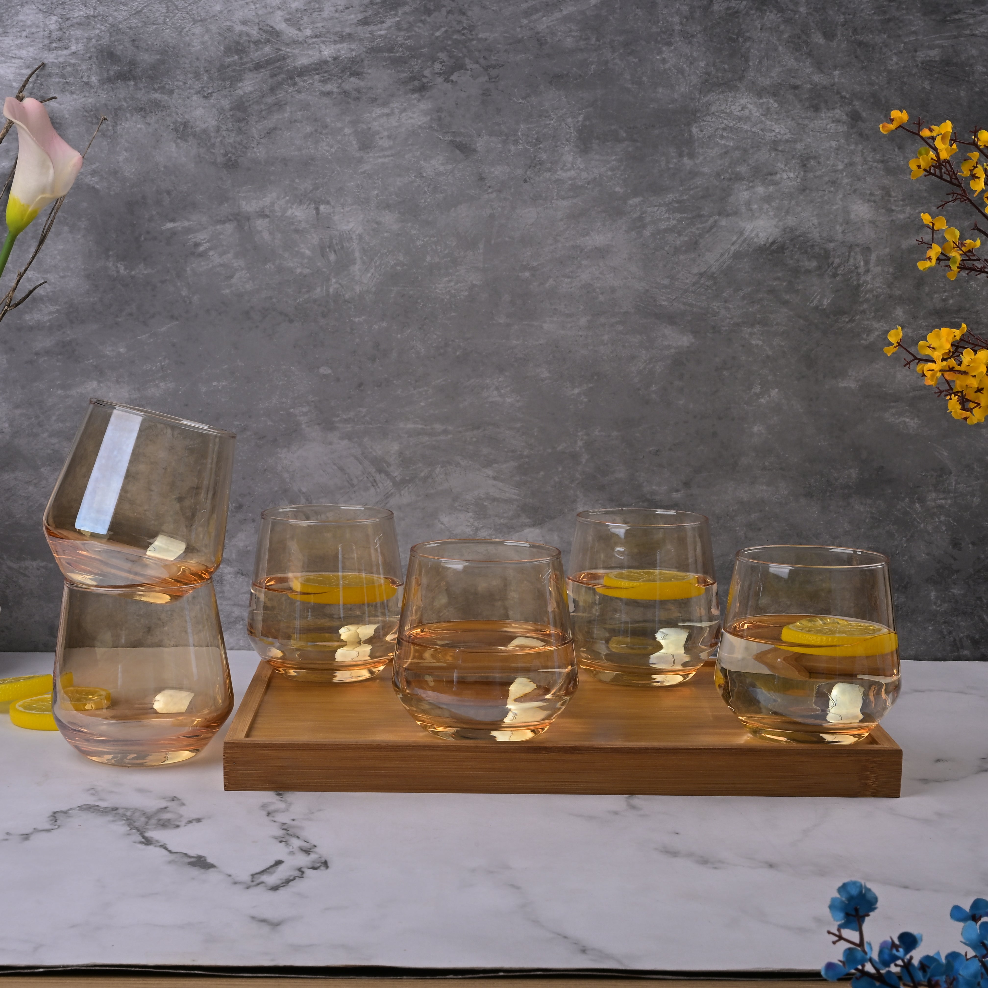 Set of six elegant Scotch glasses

