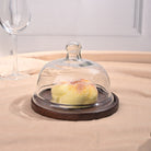 Elegant cloche with wooden tray 17x17 cm
